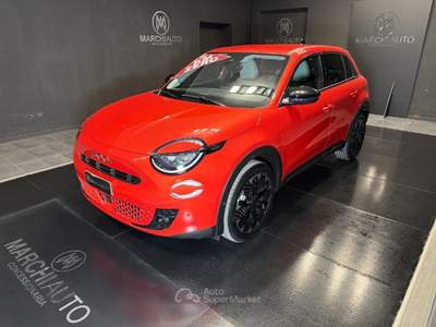 Fiat 600 Hybrid 110 CV DCT MHEV La Prima Arancione usata Bastia Umbra