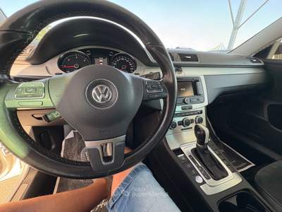 Volkswagen Passat Var. 2.0 TDI DSG High. BM.Tech. Argento usata ALTAMURA