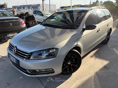 Volkswagen Passat Var. 2.0 TDI DSG High. BM.Tech. Argento usata ALTAMURA