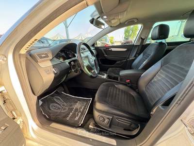 Volkswagen Passat Var. 2.0 TDI DSG High. BM.Tech. Argento usata ALTAMURA