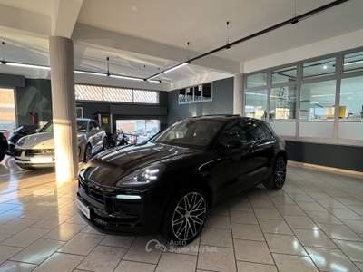 Porsche Macan 2.0 T Nero usata Rosarno