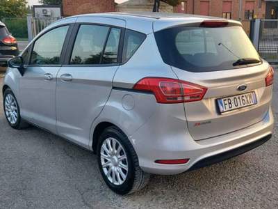 Ford B-Max Ford B-Max 1.5 TDCi 75 CV Ford B-Max B-Max 1.5 tdci Plus 75cv E6 Grigio usata Campagnola Emilia