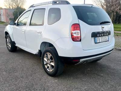 Dacia Duster Dacia  Duster 1.5 dCi 110CV Start&Stop 4x2 Lauréate Bianco usata Campagnola Emilia