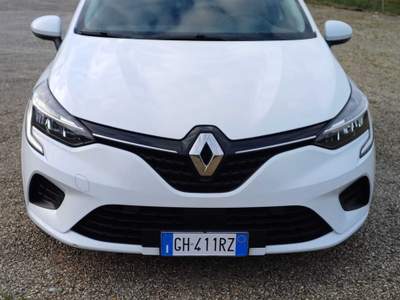 Renault Clio Renault Clio E-Tech 140 CV Hybrid E-Tech 1 5 porte R.S. Line Bianco usata Campagnola Emilia