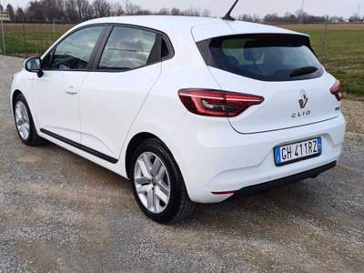 Renault Clio Renault Clio E-Tech 140 CV Hybrid E-Tech 1 5 porte R.S. Line Bianco usata Campagnola Emilia
