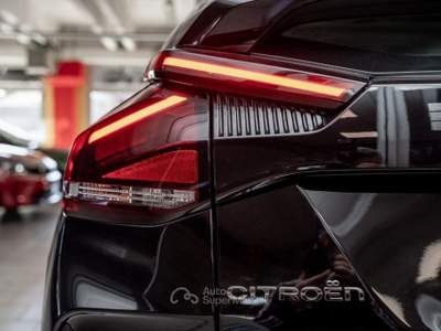 Citroen C4 PureTech 130 S&amp;S Plus Nero usata Seveso