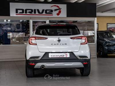 Renault Captur TCe 100 CV GPL Intens Bianco usata Seveso