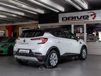 Renault Captur TCe 100 CV GPL Intens Bianco usata Seveso