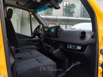 Mercedes-Benz Sprinter 311 CDI FURGONE ISOTERMICO FRIGO Arancione usata Seveso