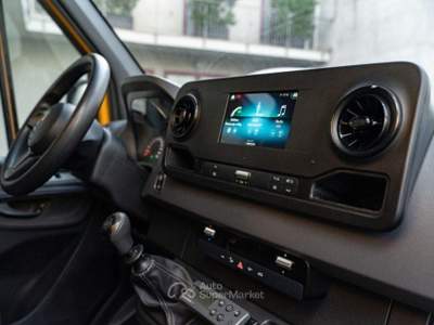 Mercedes-Benz Sprinter 311 CDI FURGONE ISOTERMICO FRIGO Arancione usata Seveso
