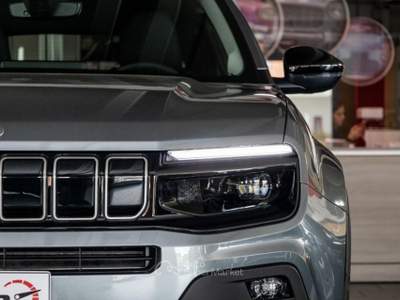 Jeep Avenger 1.2 Turbo 100 CV Summit Grigio usata Seveso