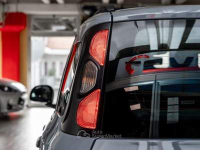 Fiat Panda 1.0 FireFly S&amp;S Hybrid City Cross Grigio usata Seveso