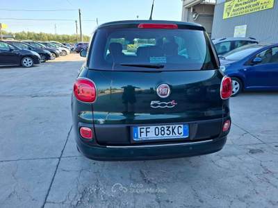 Fiat 500L Living 1.3 Multijet 95 CV Lounge 7 POSTI Oro usata ANDRIA