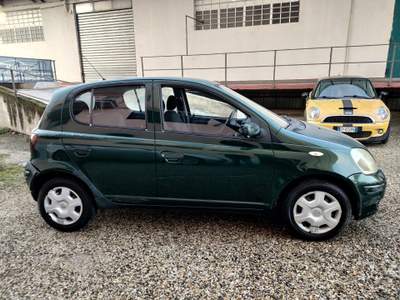 Toyota Yaris 1.4 D-4D cat 5p Sol Verde usata SAN MARTINO SICCOMARIO