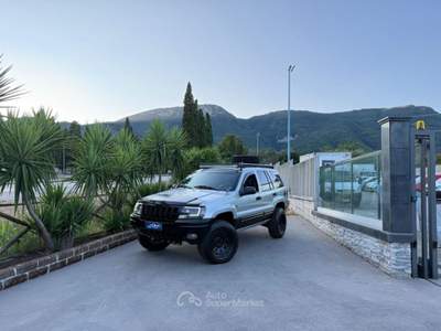Jeep Grand Cherokee CRD Overland Grigio usata Campagna