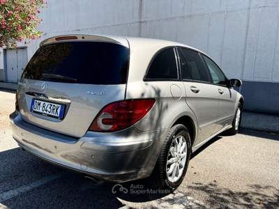 Mercedes-Benz Classe R R 320 CDI cat 4Matic Sport usata cassino