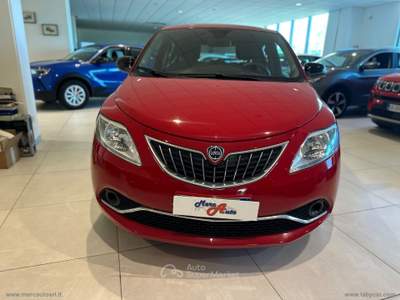 Lancia Ypsilon Ypsilon 1.0 FireFly 5p S&S Hybrid Silver Rosso usata Ardore