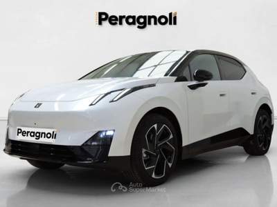 Lynk & Co 02 MORE FULL ELECTRIC AUTOMATICA Grigio usata Firenze