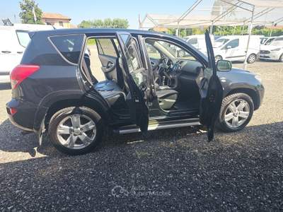 Toyota RAV4 null usata Santa Giuletta