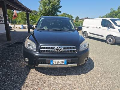 Toyota RAV4 null usata Santa Giuletta