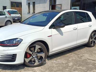 Volkswagen Golf Performance 2.0 TSI 5p. BlueMotion Technology Bianco usata Asti