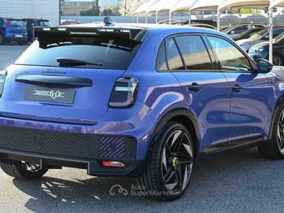 Abarth 600e Scorpionissima Lilla usata Pianezza