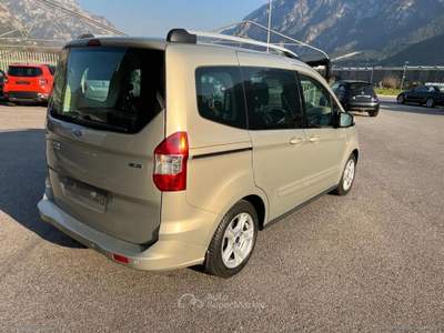 Ford Tourneo Courier Tourneo Courier 1.0 EcoBoost 100 CV CON GANCIO TRAINO Beige usata Scurelle
