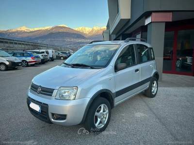 Fiat Panda Panda 1.2 4x4 Climbing Grigio usata Scurelle