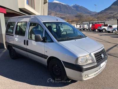 Fiat Scudo Scudo 2.0 JTD 110CV COMFORT 8 POSTI Grigio usata Scurelle