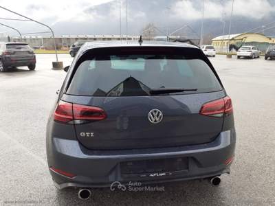 Volkswagen Golf GTI Performance 2.0 5p 230 CV Nero usata Scurelle