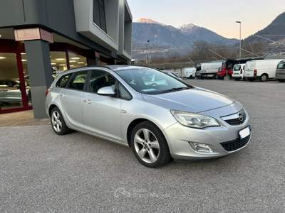 Opel Astra Astra SPORT TOURER 1.7 CDTI 110 CV Grigio usata Scurelle