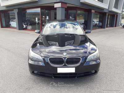 BMW Serie 5 530xd 530xd Touring Attiva Nero usata Scurelle