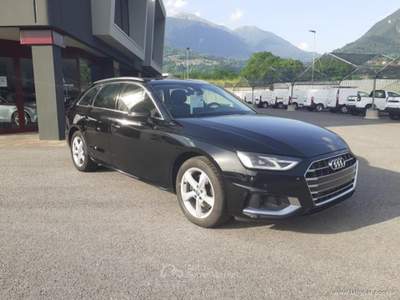 Audi A4 A4 Avant 35 TDI/163CV S tr. Business Adv Nero usata Scurelle