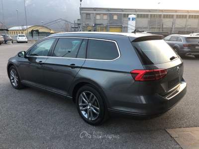 Volkswagen Passat Passat Variant 1.6 TDI 120CV Grigio usata Scurelle