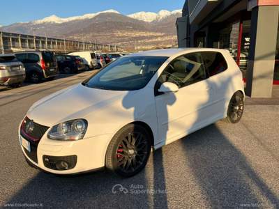 Volkswagen Golf Golf 2.0 16V TFSI 3p. GTI Bianco usata Scurelle