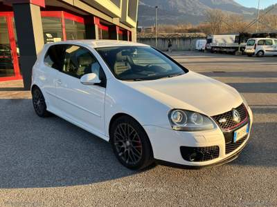 Volkswagen Golf Golf 2.0 16V TFSI 3p. GTI Bianco usata Scurelle