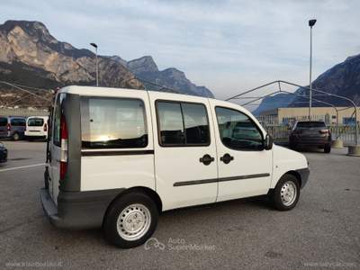 Fiat Doblò Doblò 1.9 JTD ELX AUTOCARRO 5 POSTI Bianco usata Scurelle