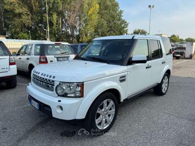 Land Rover Discovery 3.0 tdV6 SE 210cv auto Bianco usata Cremona