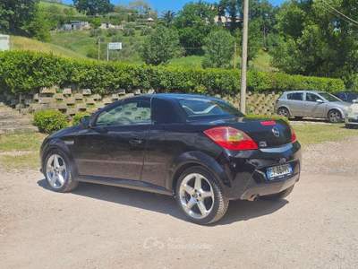 Opel Tigra TwinTop 1.4 16V Sport usata Pesaro