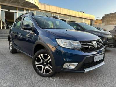 Dacia Sandero 0.9 tce Comfort s&s 90cv my19 Blu/Azzurro usata Villaricca