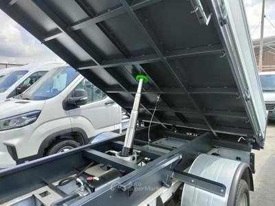 Maxus Deliver9 2.0CRDI 150CV RWD Ribaltabile Trilaterale usata Mappano
