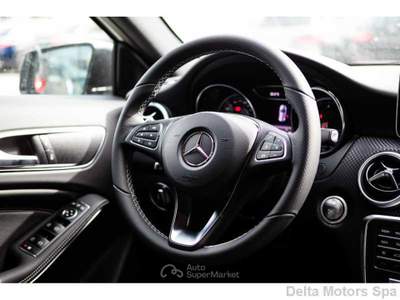 Mercedes-Benz Classe A A 200 d automatic Bianco usata Montecosaro