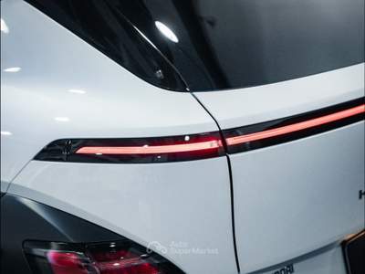 Hyundai Kona Kona ice my25 1.0t 48v mt xlinep+ap Bianco usata Montecosaro