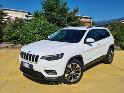 Jeep Cherokee Cherokee 2.2 mjt Longitude fwd auto Bianco usata Rosta