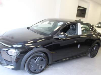 Lancia Ypsilon Hybrid e-DCT-KM 0 Nero usata Trapani