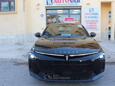Lancia Ypsilon Hybrid e-DCT-KM 0 Nero usata Trapani