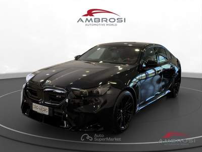 BMW Serie 5 M5 Berlina M-Driver's Comfort package Nero usata Corciano