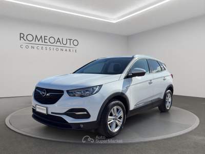 Opel Grandland 1.6 diesel Ecotec Start&Stop Advance 120 CV Bianco usata Gubbio
