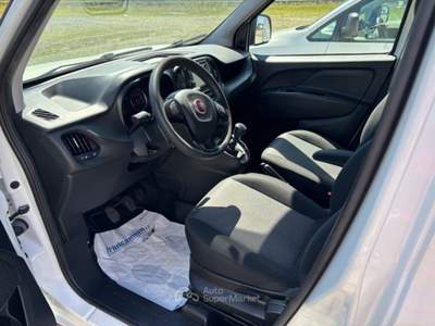 Fiat Doblò 1.4 Natural Power Cargo Maxi Lounge Bianco usata Gemona del Friuli