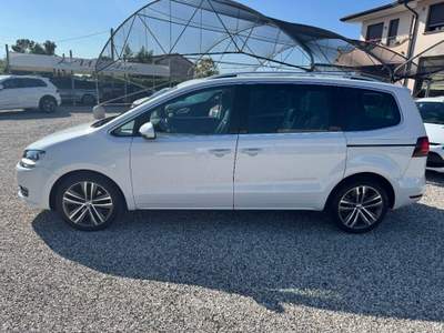 Volkswagen Sharan 2.0 TDI 184CV DSG Highline BMT Bianco usata Ponte di Piave